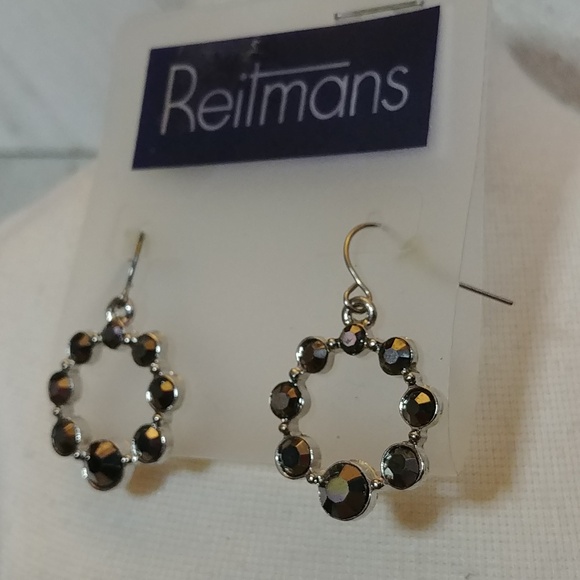 🎉2/$16 NEW Reitmans Silver Toned Circle Gun Metal Silver Earrings - Picture 3 of 4